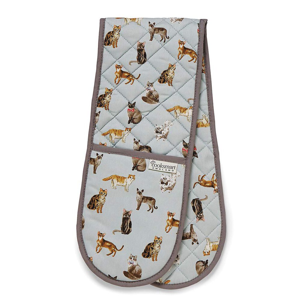 Double cat oven gloves