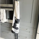 cats cuddling apron